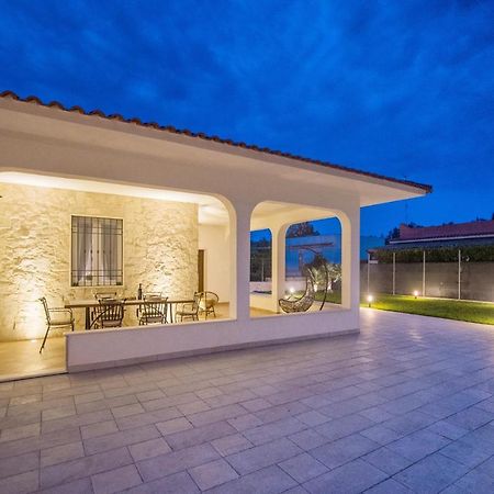 אבולה Villa Etoile - Charme & Relax With Pool מראה חיצוני תמונה