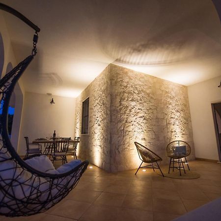 אבולה Villa Etoile - Charme & Relax With Pool מראה חיצוני תמונה